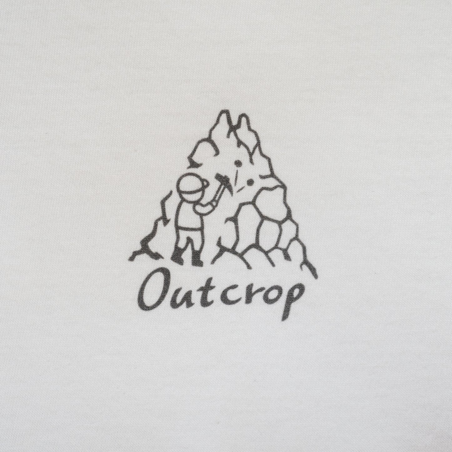 オーガニック・コットンT / Outcrop logo